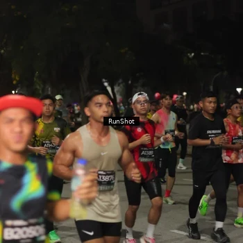 Runner Photo 7062050