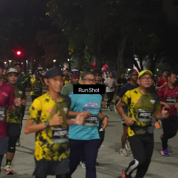 Runner Photo 7062066