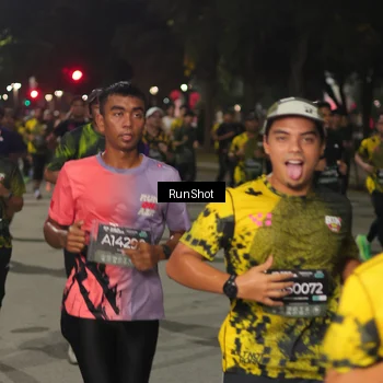 Runner Photo 7062075