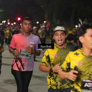 Runner Photo 7062076