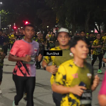 Runner Photo 7062079