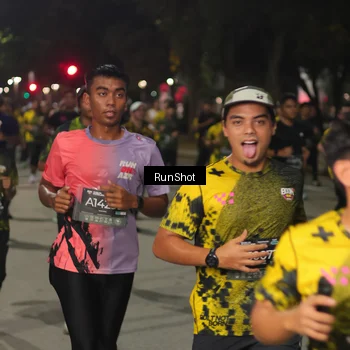 Runner Photo 7062085
