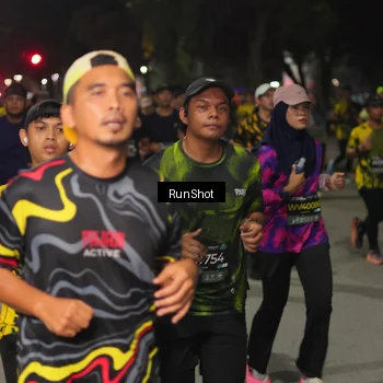 Runner Photo 7062089