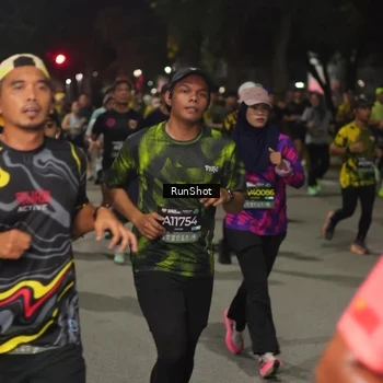 Runner Photo 7062090