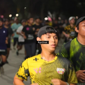 Runner Photo 7062091