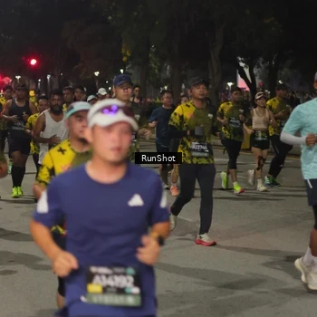 Runner Photo 7062113