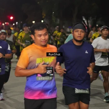 Runner Photo 7062114
