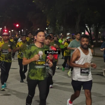 Runner Photo 7062123