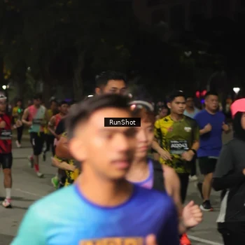 Runner Photo 7062125