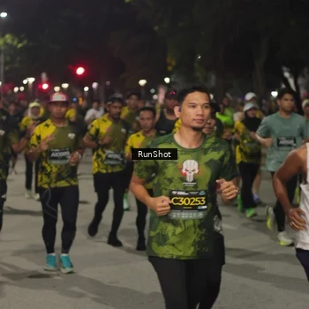 Runner Photo 7062128