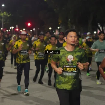Runner Photo 7062130