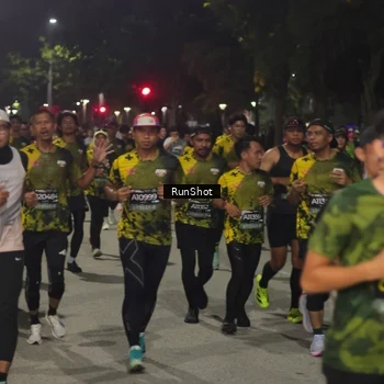 Runner Photo 7062131