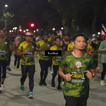 Runner Photo 7062160