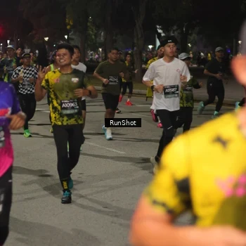 Runner Photo 7062236