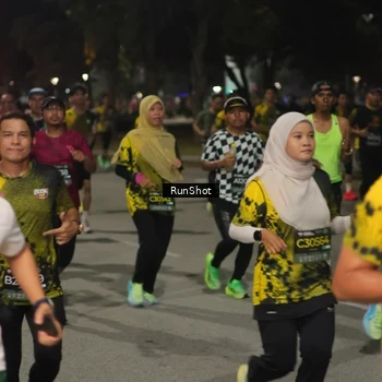 Runner Photo 7062254