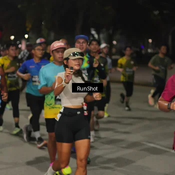 Runner Photo 7062275