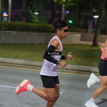 Runner Photo 7062277