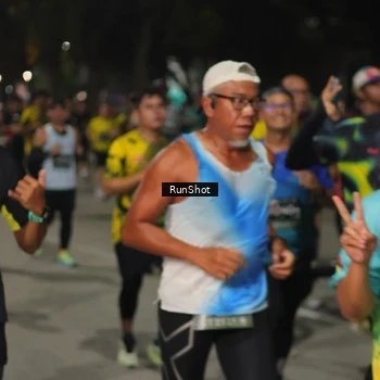 Runner Photo 7062283