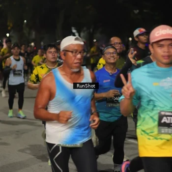 Runner Photo 7062288