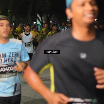 Runner Photo 7062301