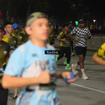Runner Photo 7062302