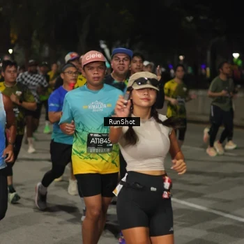 Runner Photo 7062306