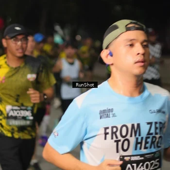 Runner Photo 7062313