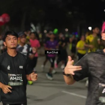 Runner Photo 7062316