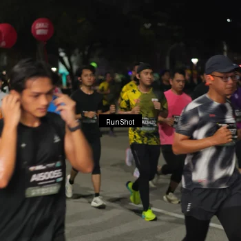 Runner Photo 7062328