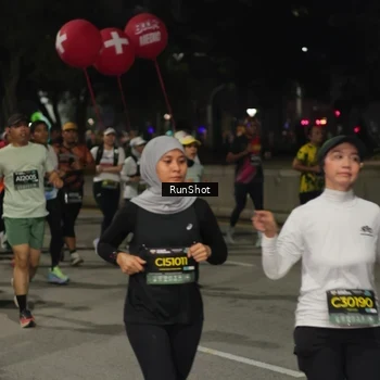 Runner Photo 7062345