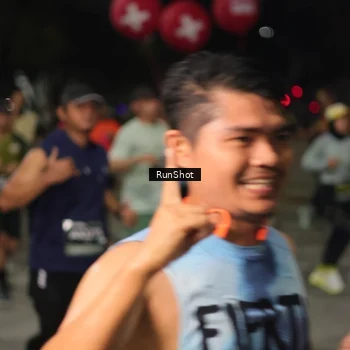 Runner Photo 7062356