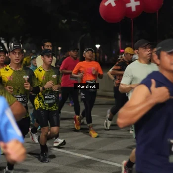 Runner Photo 7062361