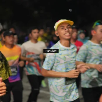 Runner Photo 7062375