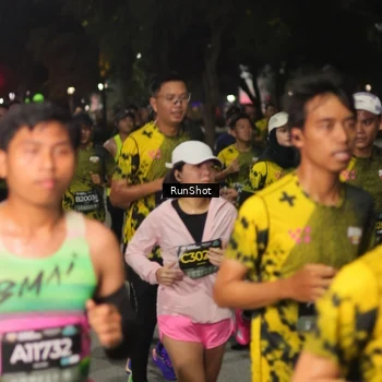 Runner Photo 7062392