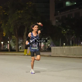 Runner Photo 7062399