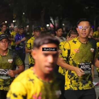 Runner Photo 7062402
