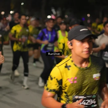 Runner Photo 7062418