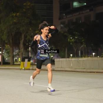 Runner Photo 7062425