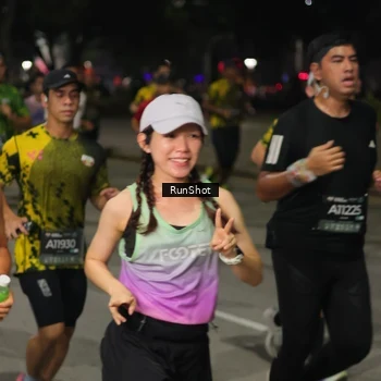 Runner Photo 7062428