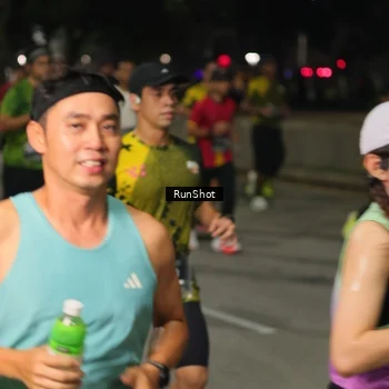 Runner Photo 7062429