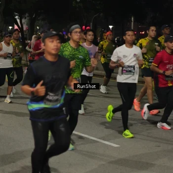 Runner Photo 7062439