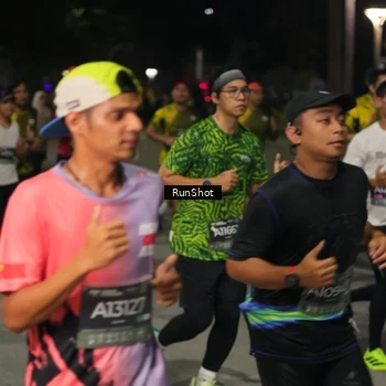 Runner Photo 7062443