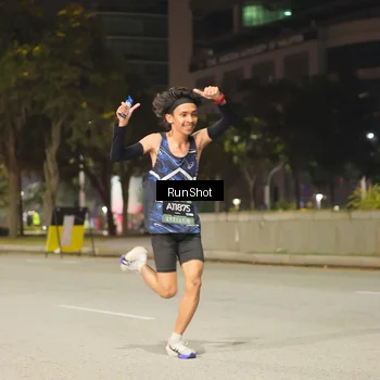 Runner Photo 7062446