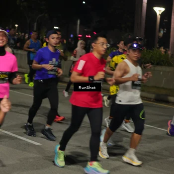 Runner Photo 7062453