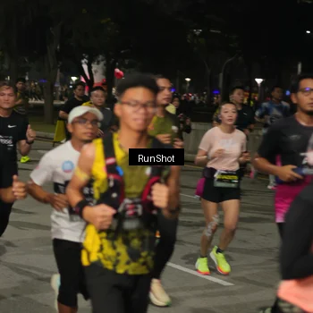 Runner Photo 7062456