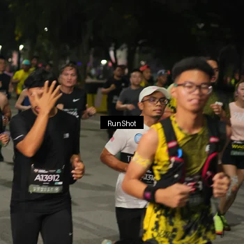 Runner Photo 7062465