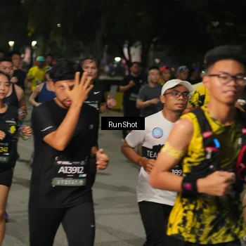 Runner Photo 7062467