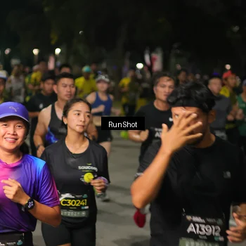 Runner Photo 7062468