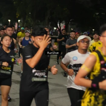 Runner Photo 7062474