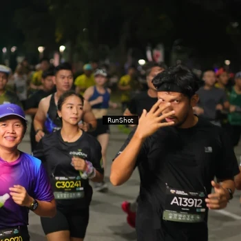 Runner Photo 7062488